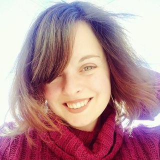 Zoe Baillargeon author headshot.