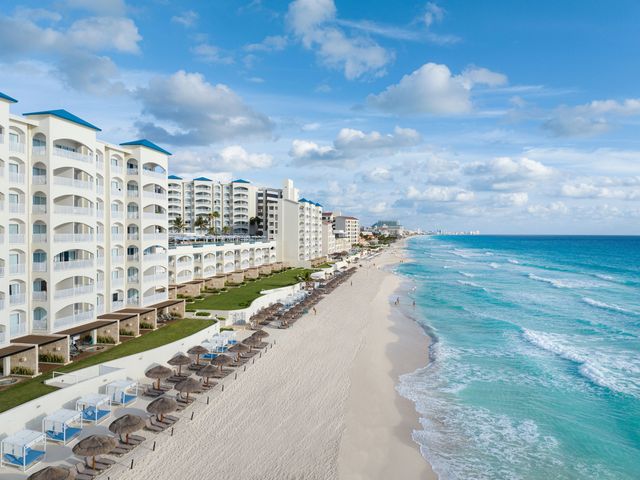 The beach in front of the Hilton Cancun Mar Caribe All-Inclusive Resort.