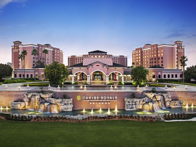 The entrance and exterior of Caribe Royal Orlando